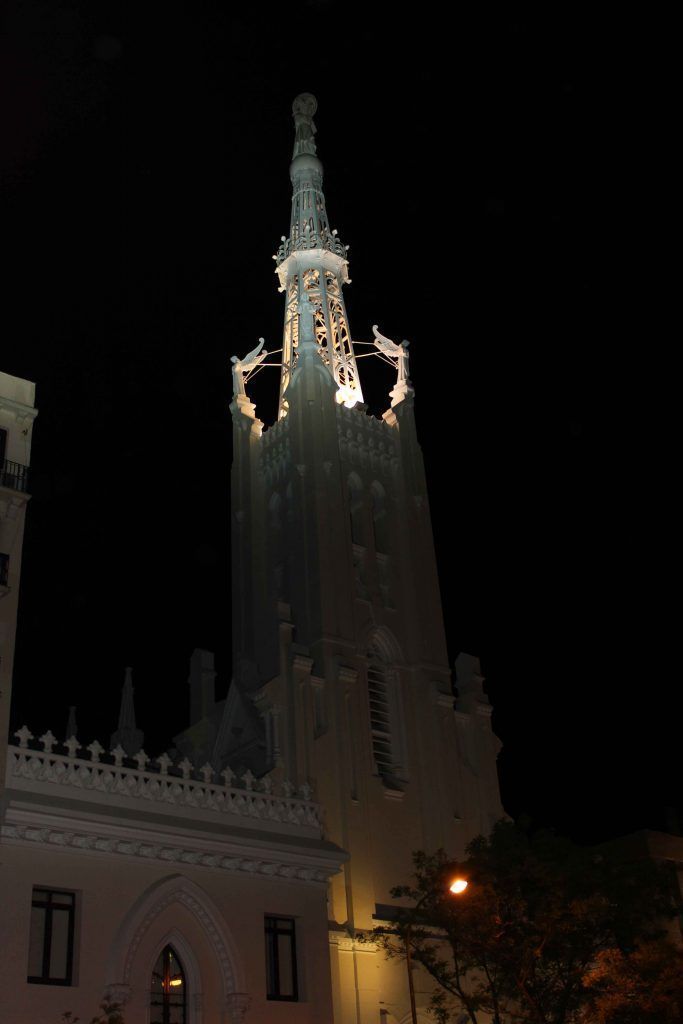 Basílica de La Concepción de Nuestra Señora de noche
